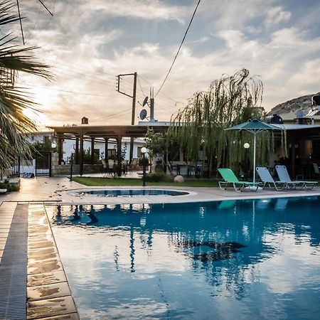 מטלה Dimitris Villa Hotel מראה חיצוני תמונה