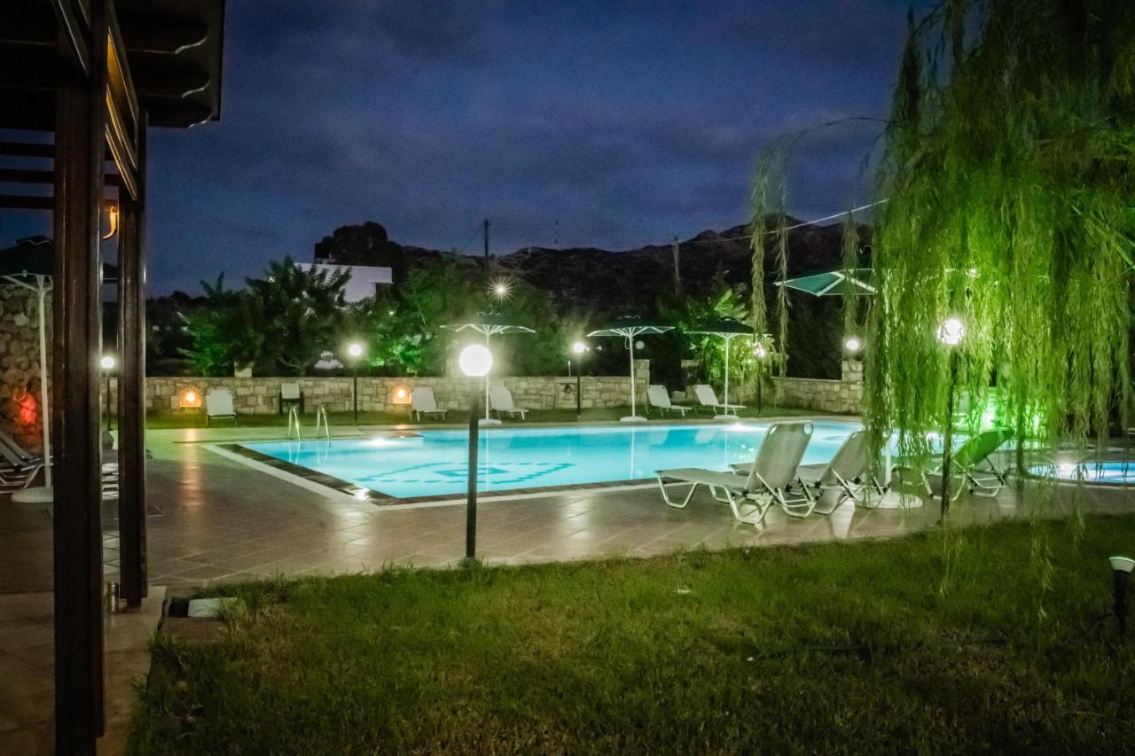 מטלה Dimitris Villa Hotel מראה חיצוני תמונה