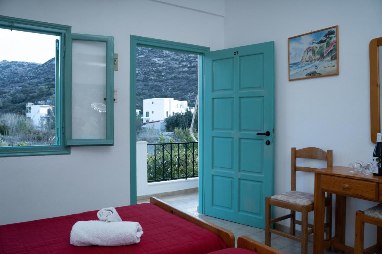 מטלה Dimitris Villa Hotel מראה חיצוני תמונה
